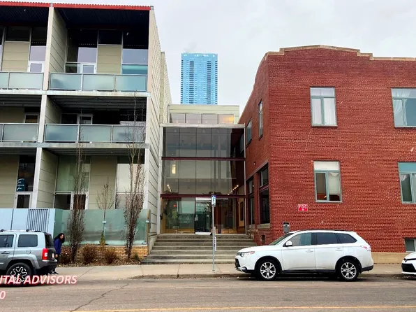 10309 107th St NW, Edmonton, AB
