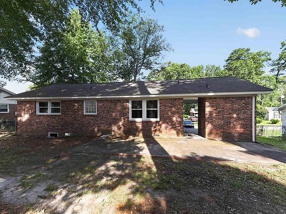 4th image of 3612 Baywater Dr