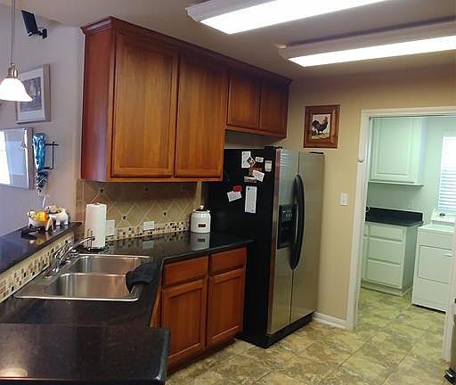 3rd image of 1601 Quinlan Creek Dr