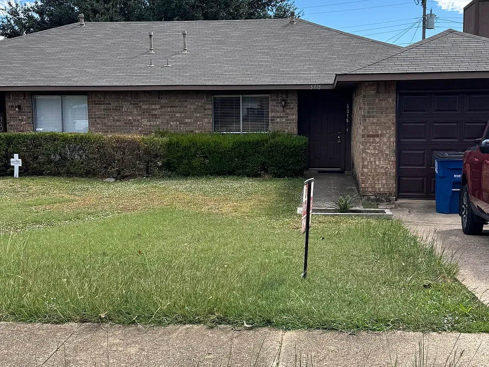 5315 Brookhollow Dr