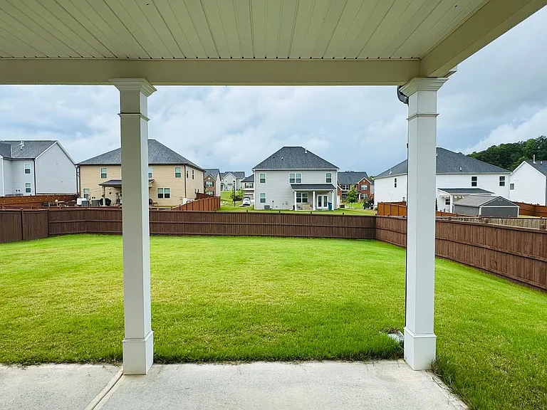3369 English Elm Way — Photo 10