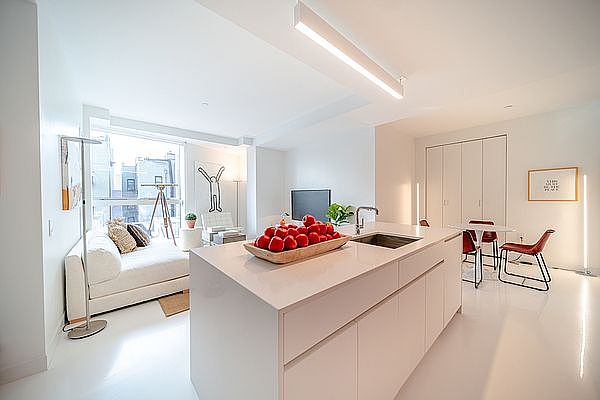 1st image of 158 E 126th St APT 1122