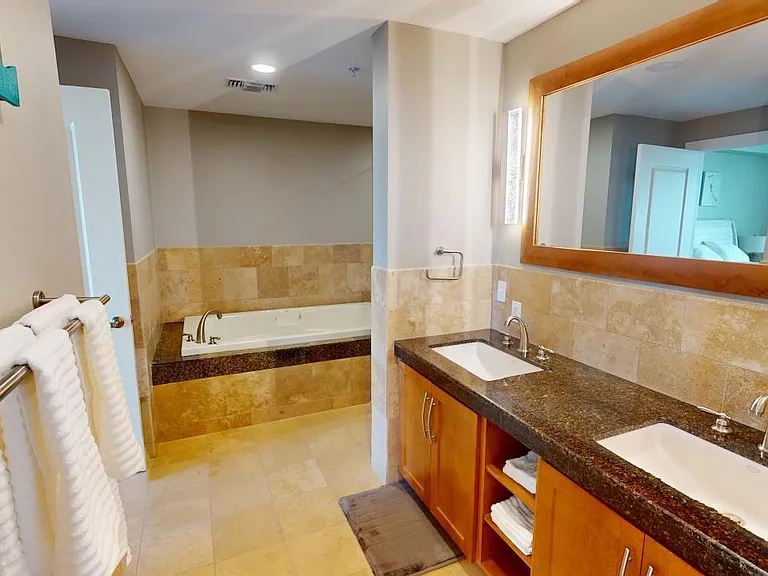 2060 Beach Blvd #1603 — Photo 7