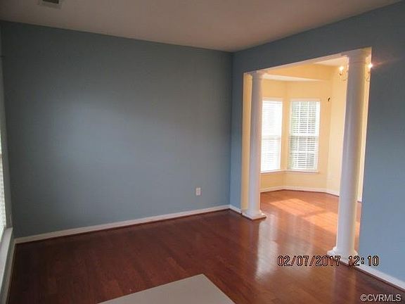 3rd image of 1100 Dominion Townes Pl