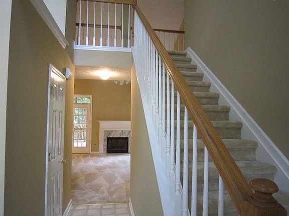 2nd image of 500 Sunnyside Dr