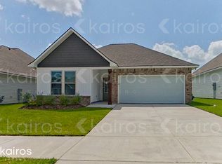 111 Teddy Ln, Lafayette, LA 70507