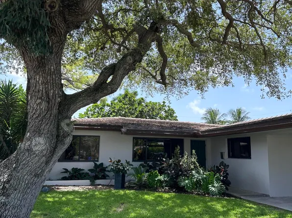 2001 N VICTORIA PARK Road, Fort Lauderdale, FL 33305