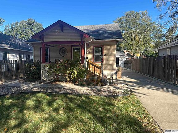 3rd image of 3244 C St