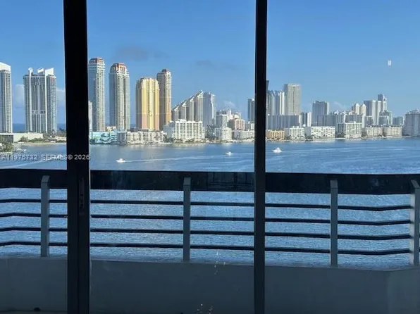 3530 Mystic Pointe Dr, Aventura, FL