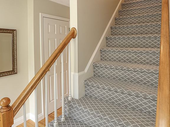5th image of 6 Stillwater Dr