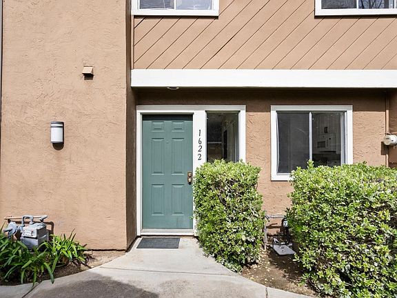 5th image of 1622 Seacreek Way