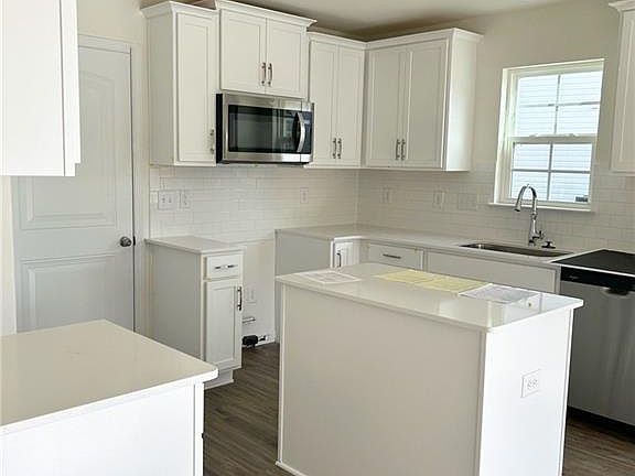 4th image of 1049 Thicket Dr Lot 357