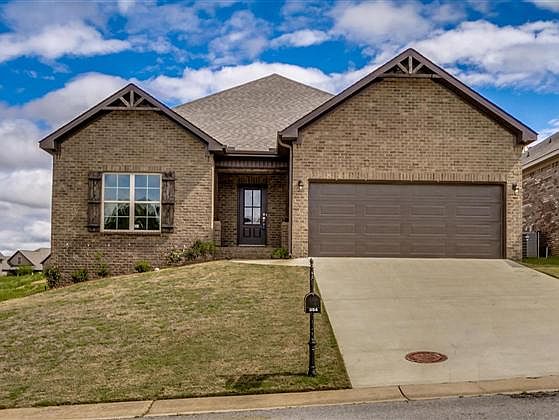 1st image of 554 Camille Ln