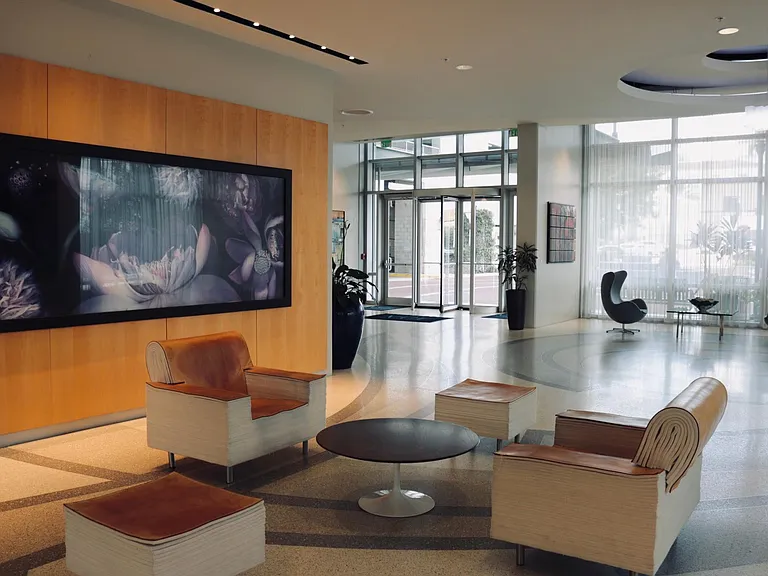 The Vue — Photo 34