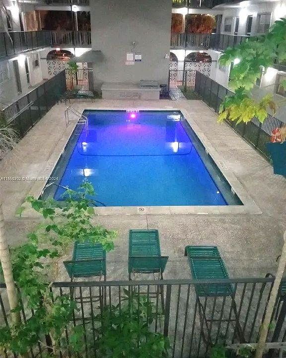 1st image of 16215 NE 18th Ct APT 307