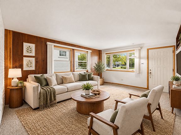 5th image of 3019 Green St