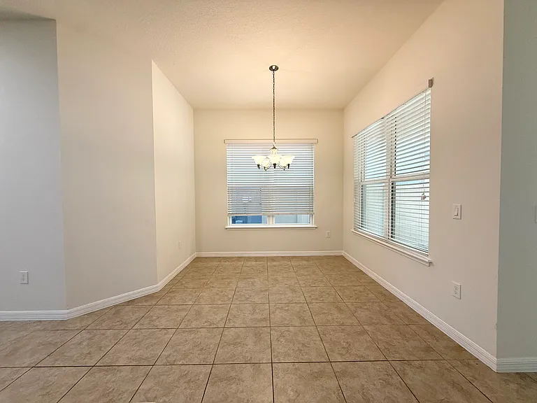 12621 Salomon Cove Dr — Photo 7