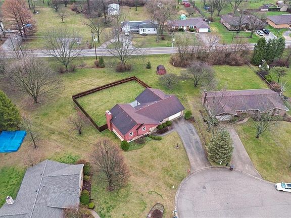 2nd image of 1698 N Laddie Ct