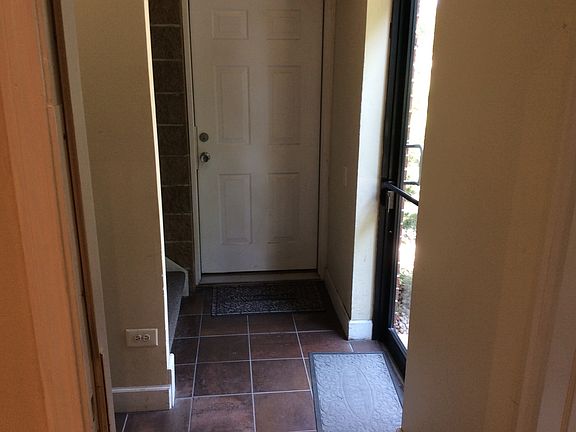 4th image of 6918 S Cregier Ave #1S
