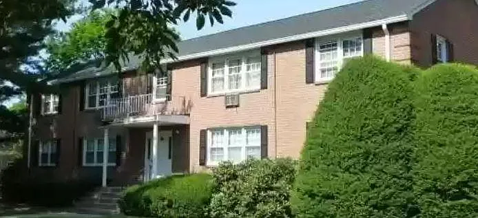 6 Grandview Dr — Photo 3