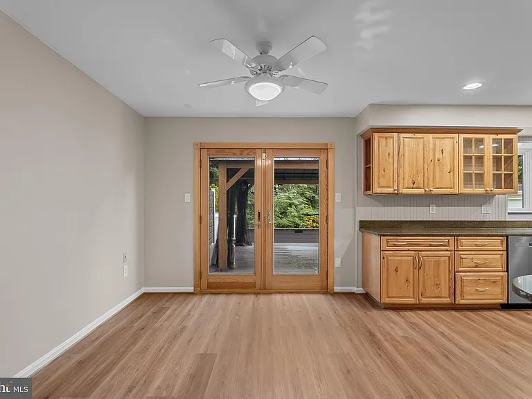 16632 S Westland Dr — Photo 9