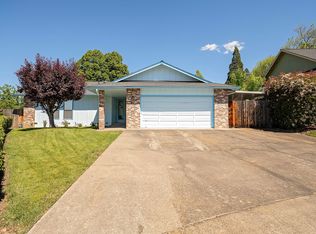 2337 Ridge Way, Medford, OR 97504