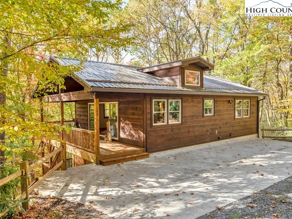 359 Sorrento Falls Road, Blowing Rock, NC 28605