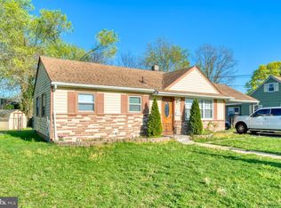 727 Yale Ter, Vineland, NJ 08360