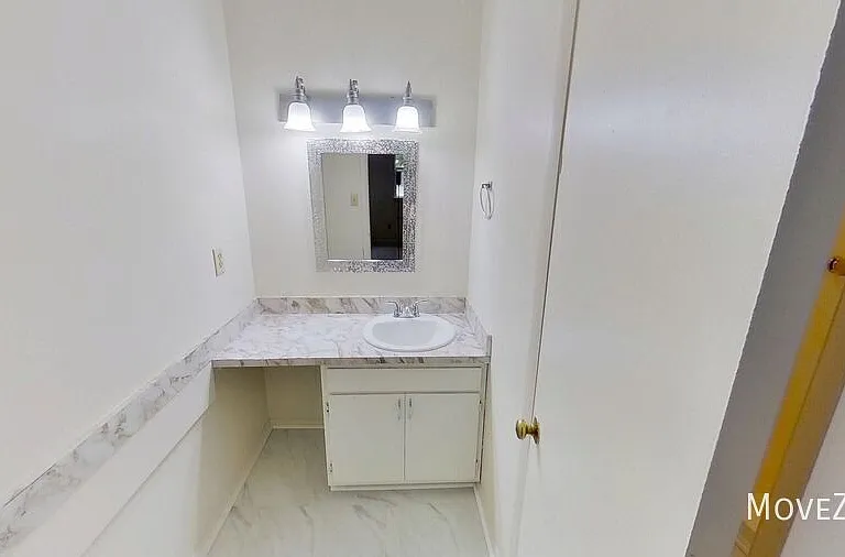 5805 Nottoway Ct #D — Photo 13