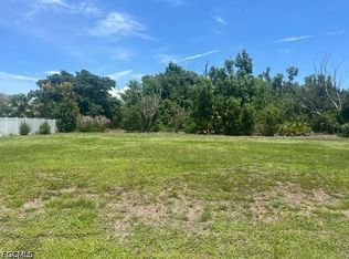 5840 Kingfish Rd, Bokeelia, FL 33922