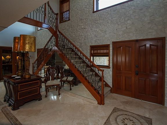 3rd image of 743 Hawksbill Island Dr