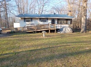 6 E Crescent Dr, Williford, AR 72482