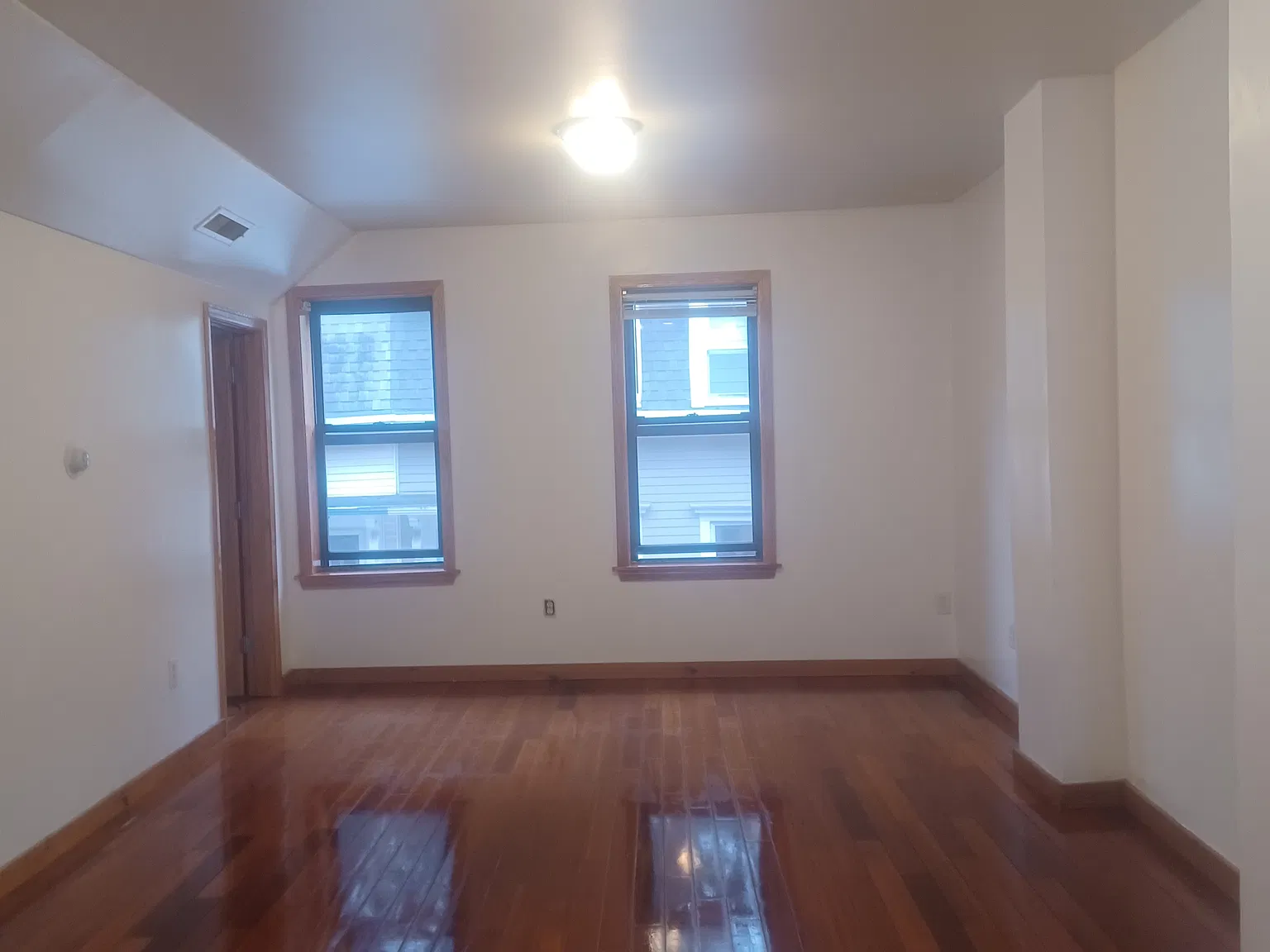 13 Tabor Pl — Photo 4