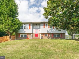 7448 Bayside Rd, Chesapeake Beach, MD 20732