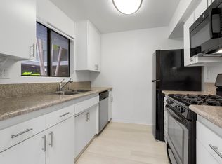 1222 Amherst Ave, Los Angeles, CA 90025