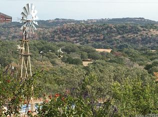 981 Lonesome Loop, Blanco, TX 78606