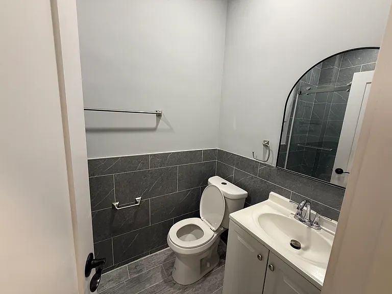118-05 Liberty Ave #3 — Photo 8