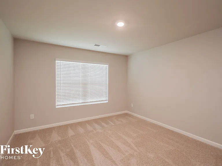 1226 Brookstone Cir — Photo 12
