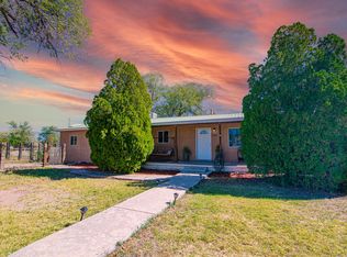 636 Monte Vista Rd NE, Los Lunas, NM 87031