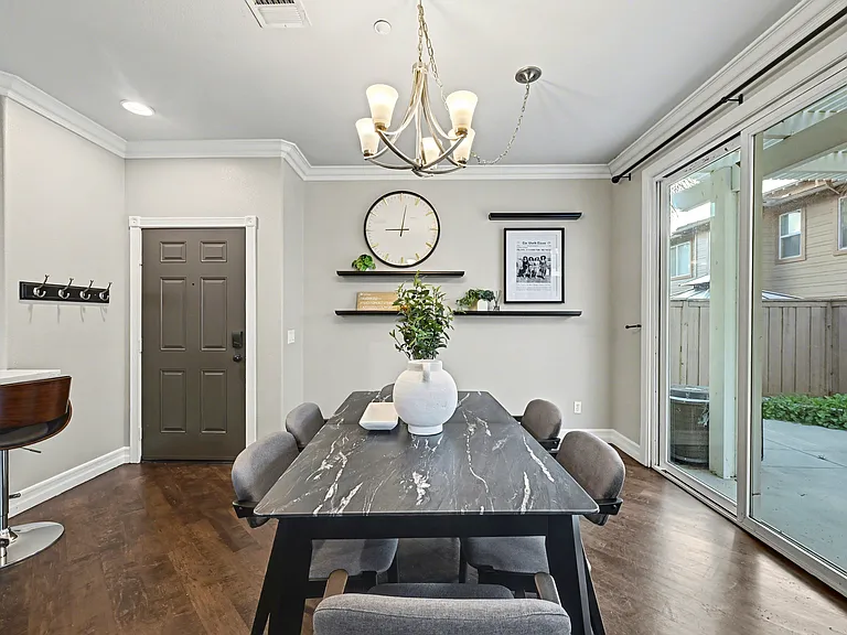 24731 Valleywalk St #6 — Photo 9
