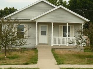 308 W Linn St, Lone Tree, IA 52755