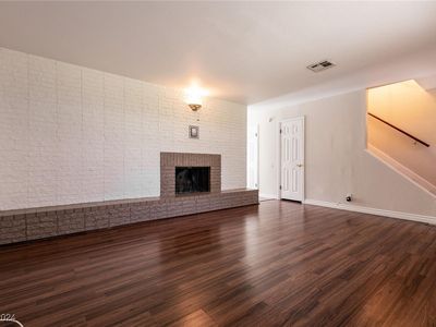 136 Greenbriar Townhouse Way #TOWNHOUSE, Las Vegas, NV, 89121