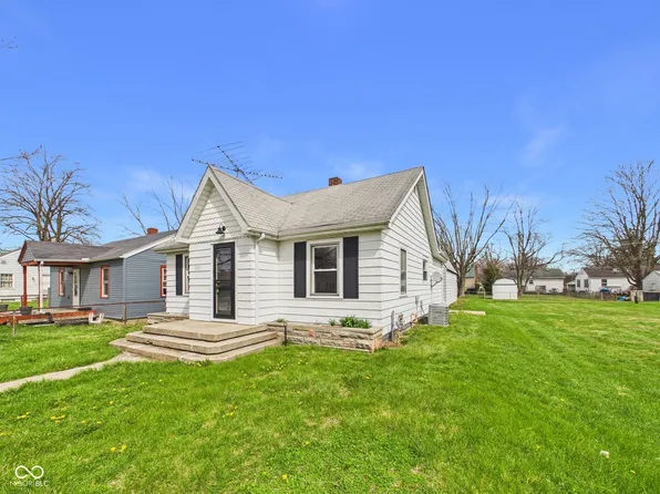2016 S Shipley St, Muncie, IN 47302