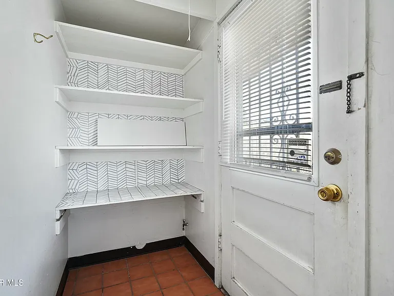 5505 Martin Ln — Photo 24