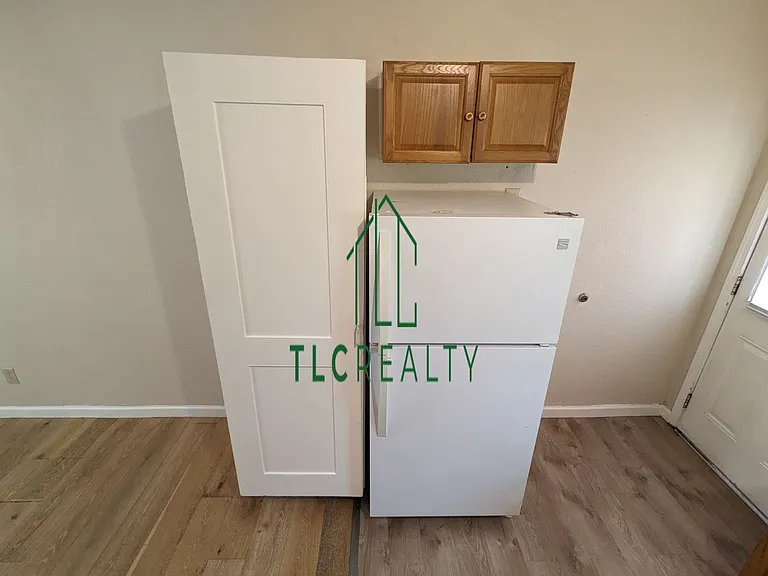 1340 Birch Ave — Photo 6
