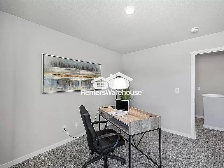 2124 Bugge Dr — Photo 17