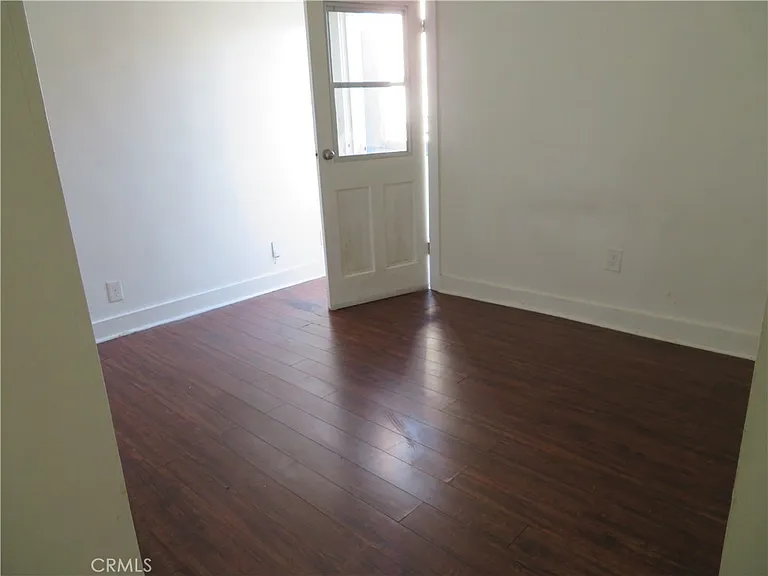 3923 S Normandie Ave — Photo 9