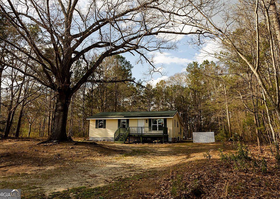 1st image of 107 S Gates Rd