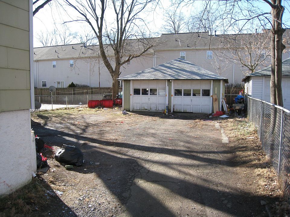 2nd image of 128 Prospect Ave