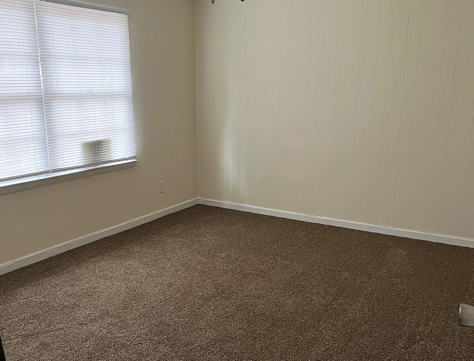 2 bed, 960 sqft, $1,150 — Photo 4
